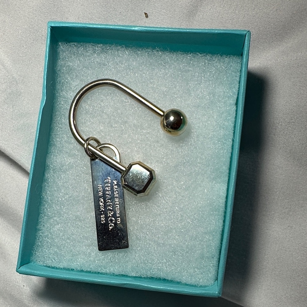 Tiffany & Co. Silver Rectangular Tag Key Ring - Picture 2 of 4
